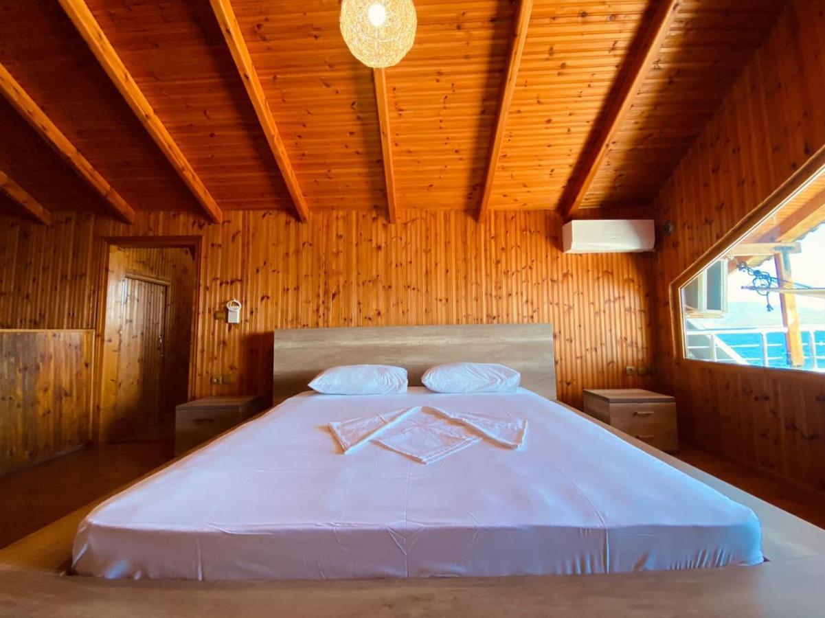 Wild Villa Apartments Sarandë Eksteriør billede
