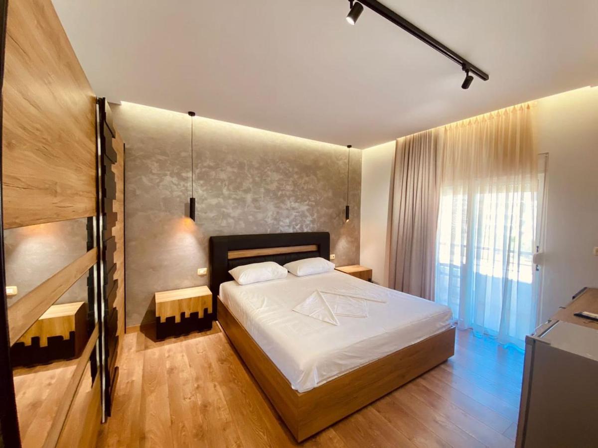 Wild Villa Apartments Sarandë Eksteriør billede